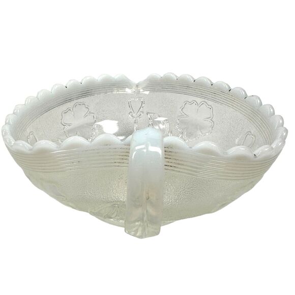 Vintage Northwood Glass Blooms & Blossoms Heart Shaped Gravy Boat White Clear - Picture 3 of 10